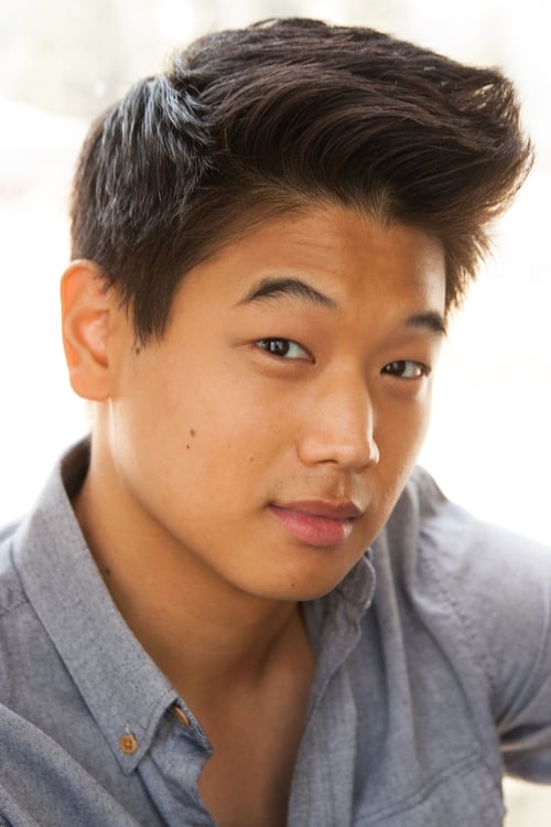 Ki Hong Lee