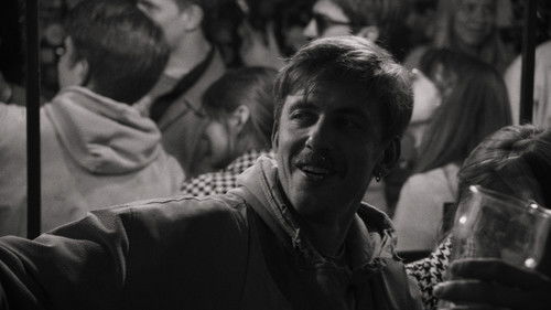 Scenes of Friendly Ties