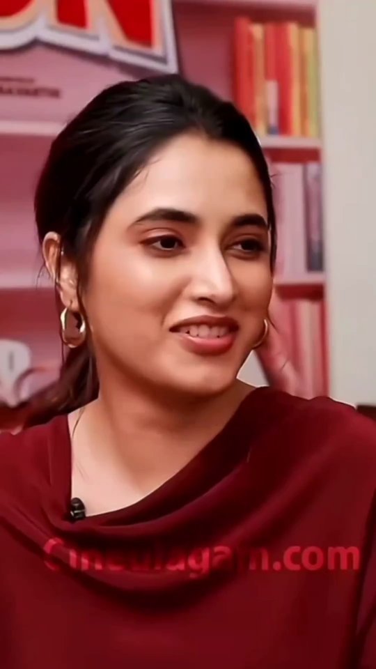 Priyanka Mohan Hot Navel 1